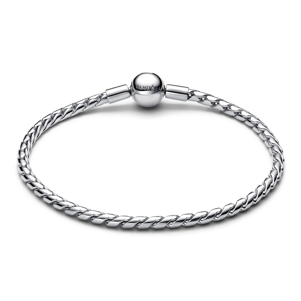 Round Clasp Wing Chain Bracelet