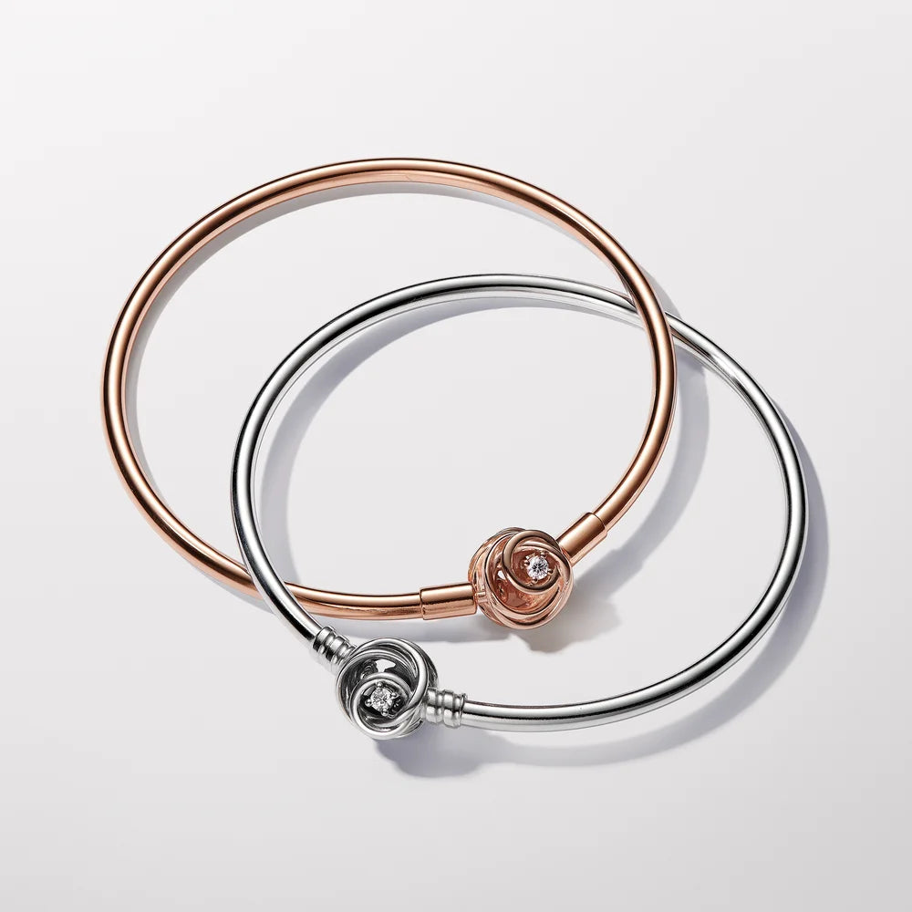 FINAL SALE - Pandora Moments Encircled Clasp Bangle